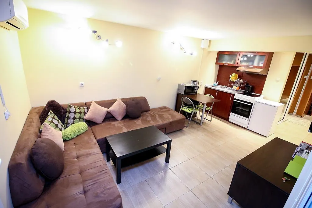 Sauna At Home Ndk Apartment ソフィア 0*,  ブルガリア